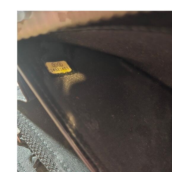 CHANEL Vintage Caviar Sevruga Long Zip Wallet Black - Picture 10 of 10